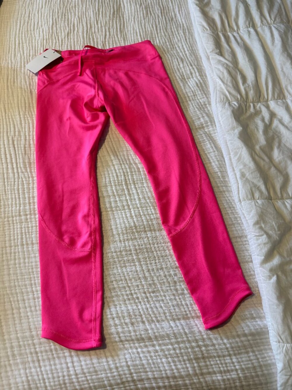Nike Hot Pink Mid-Rise 7/8 Leggings NWT Size S - Picture 3 of 5
